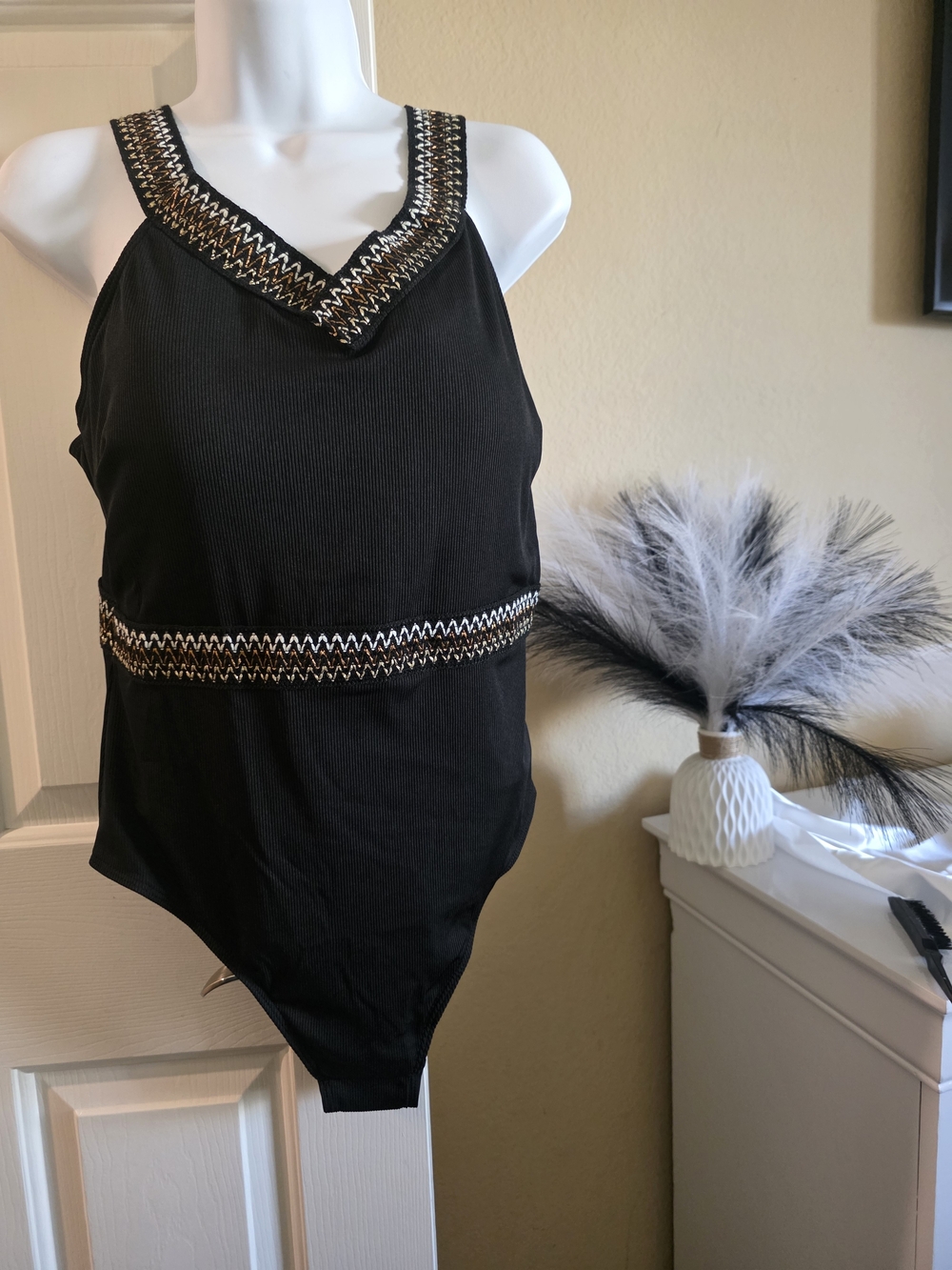 NEW Swim LARGE